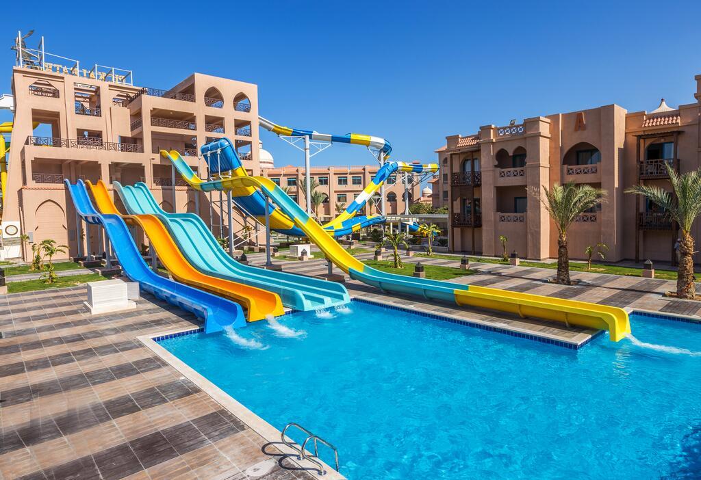 Albatros Aqua Park Resort - Escape Travel Agency