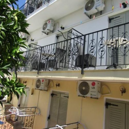 13778-ENOIKIAZOMENA-DOMATIA-–-KATOIKIES-ENOIKIAZOMENA-DOMATIA-ALKMINI---SKIATHOS---DIAMONI-SKIATHOS-Alkmene std 009