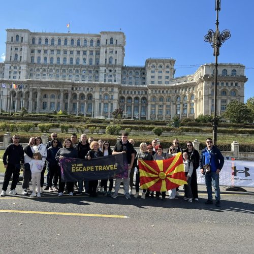 558761931_1297513829087243_87761196441691793_n