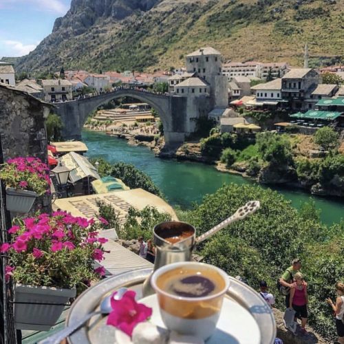 5d00879eeb442a66d6fff153fee4a55f