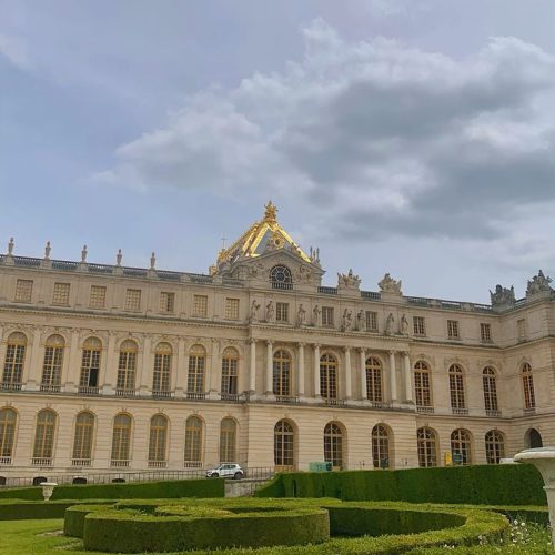 aaa5ab4685569bc3b41d8abb5198698d