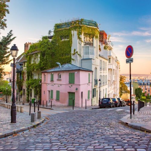 montmartre-paris-france